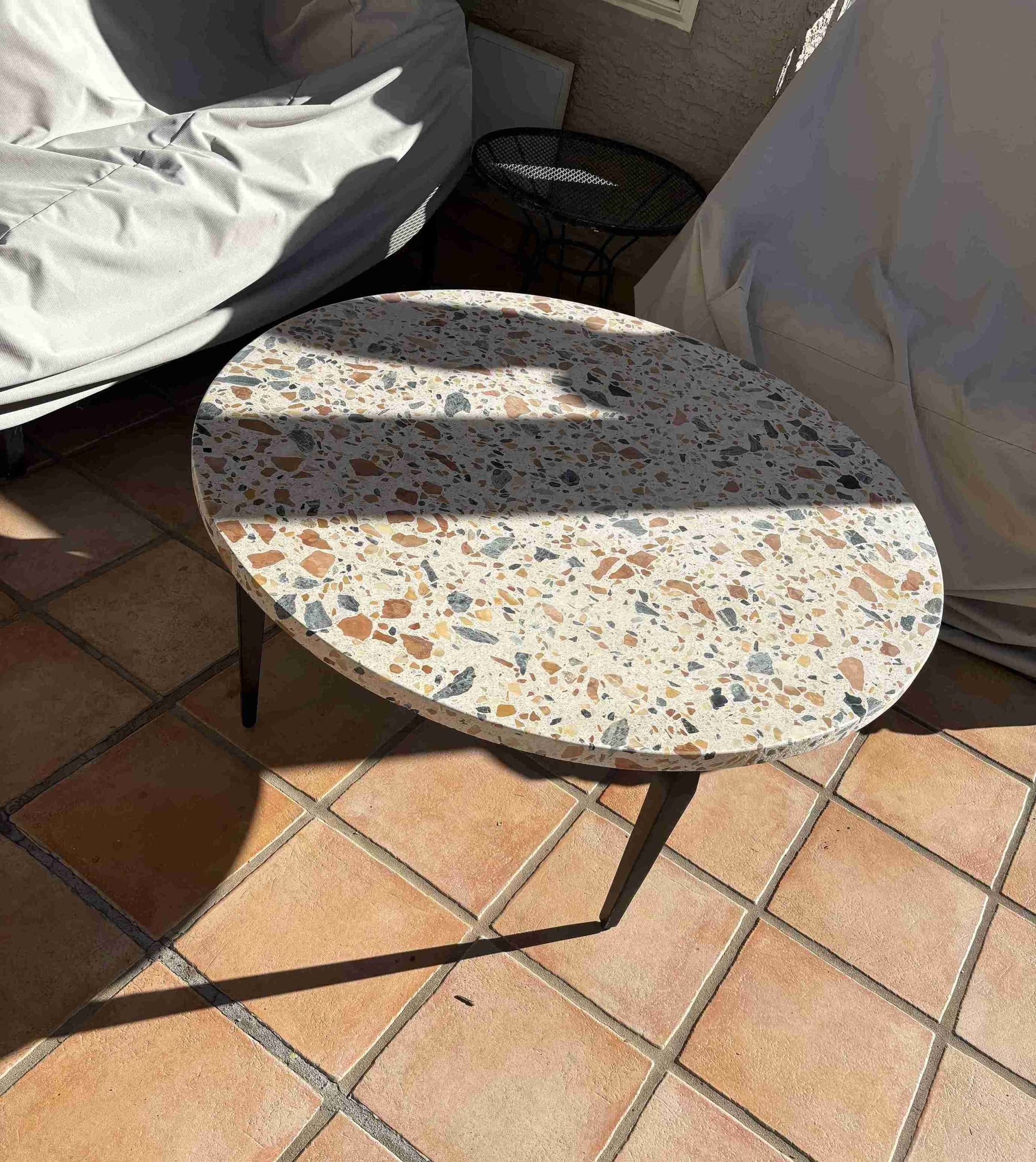 bathroom-multi-colored-countertop